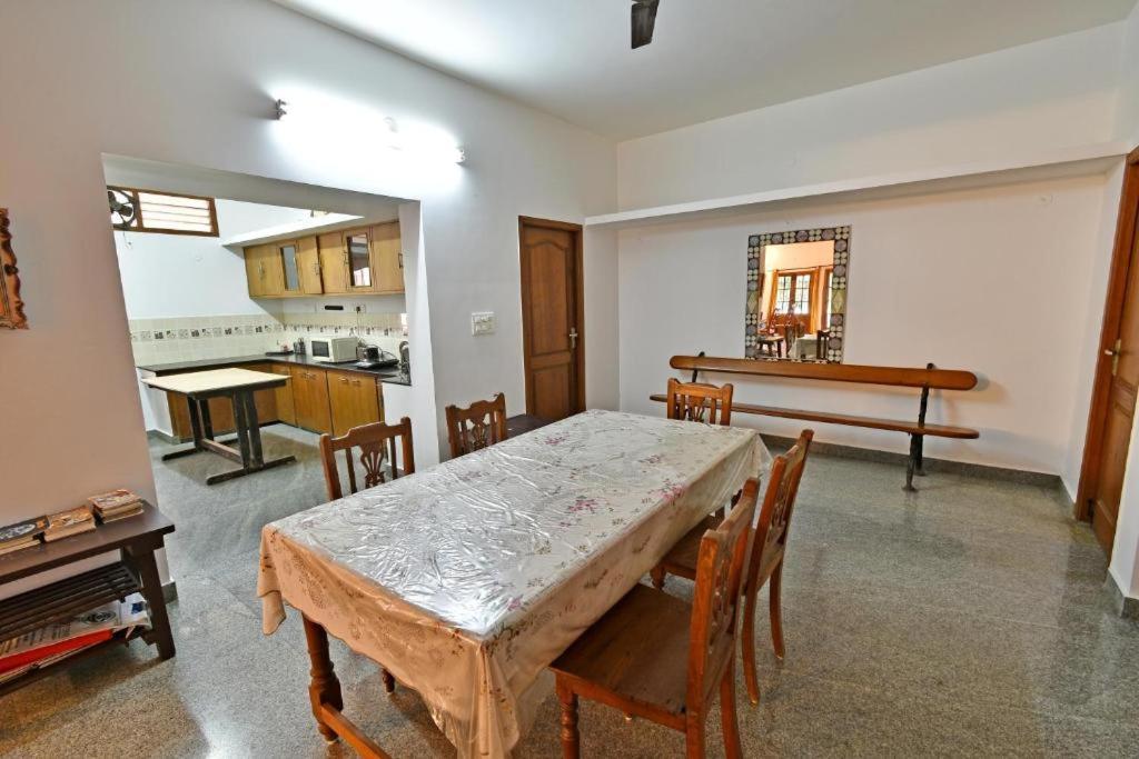 פונדיצ'רי Villa Close To Rock Beach-Family Room מראה חיצוני תמונה