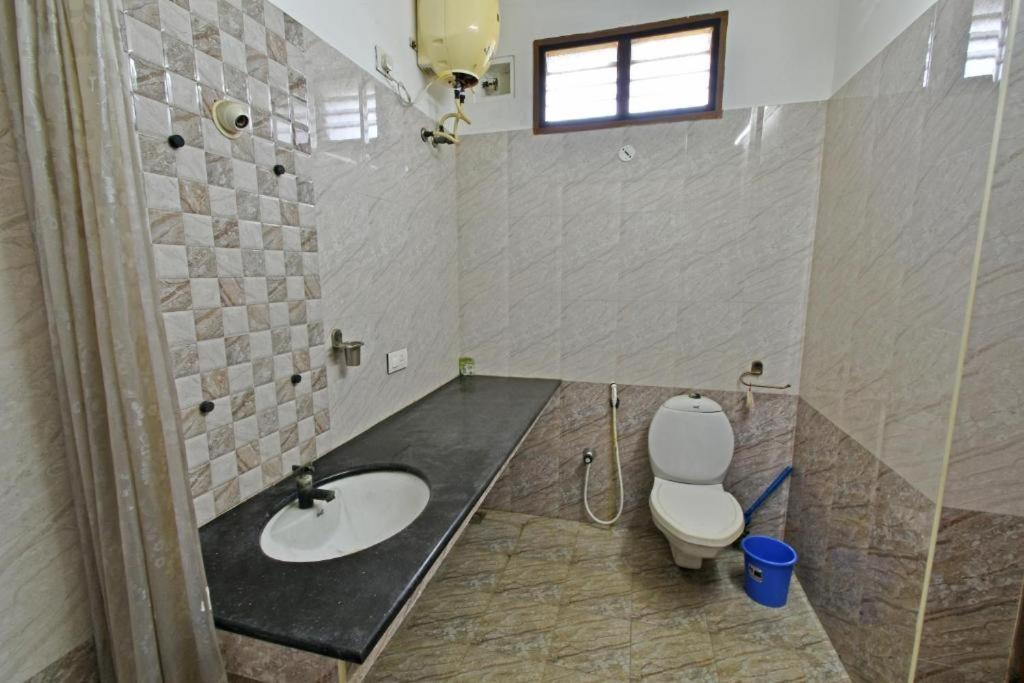 פונדיצ'רי Villa Close To Rock Beach-Family Room מראה חיצוני תמונה
