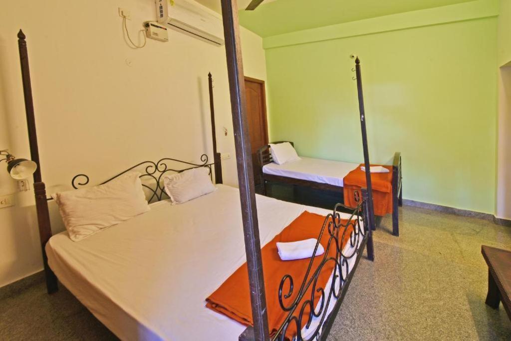 פונדיצ'רי Villa Close To Rock Beach-Family Room מראה חיצוני תמונה